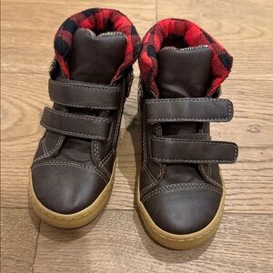 Gap High Top Sneaker with Buffalo Check Fleece - 8 toddler